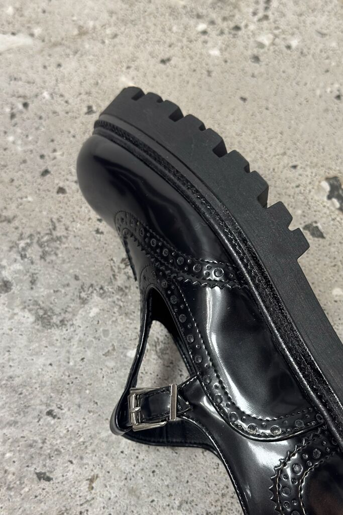 Czarne damskie skórzane półbuty lakierowane OVYE LF600 - obrazek 4