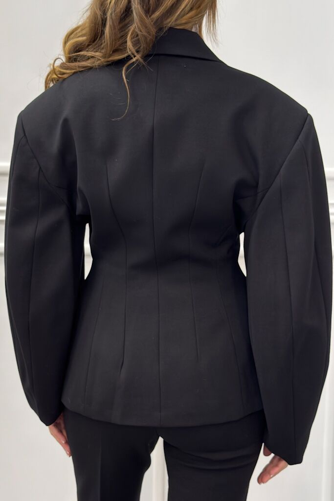 Czarna marynarka z balonowymi rękawami Silence GI5308 - obrazek 4