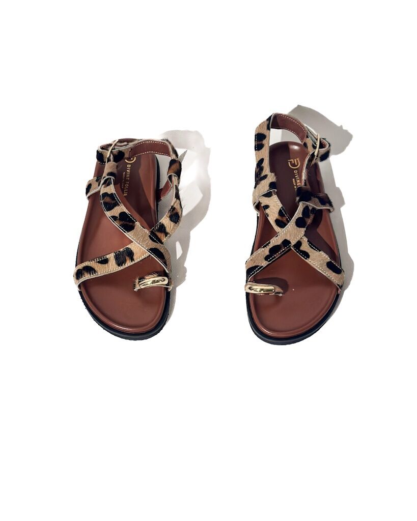 SKÓRZANE SANDAŁY W PANTERKĘ DIVINE BOLLA - obrazek 4