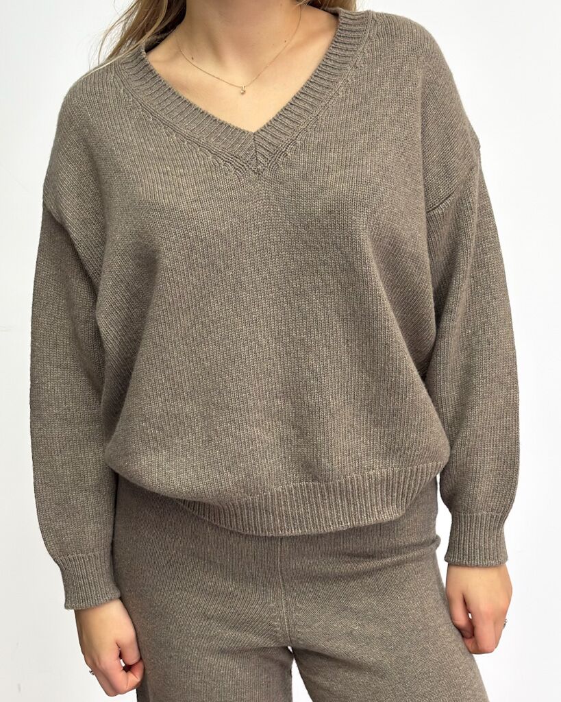 BEŻOWY KOMPLET DZIANINOWY VICOLO 55251R - obrazek 2