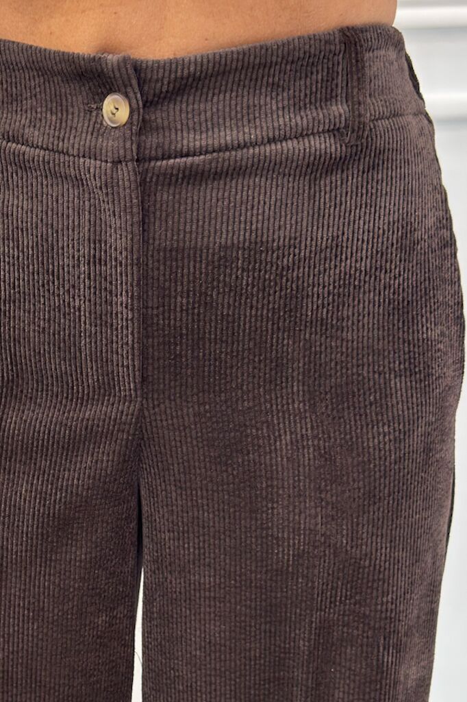 Czekoladowe spodnie ze sztruksu Pia B Pedifa - obrazek 4