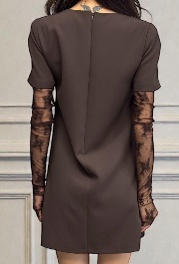 Czekoladowa sukienka z rękawem z koronki Imperial AFWLKSB - obrazek 2