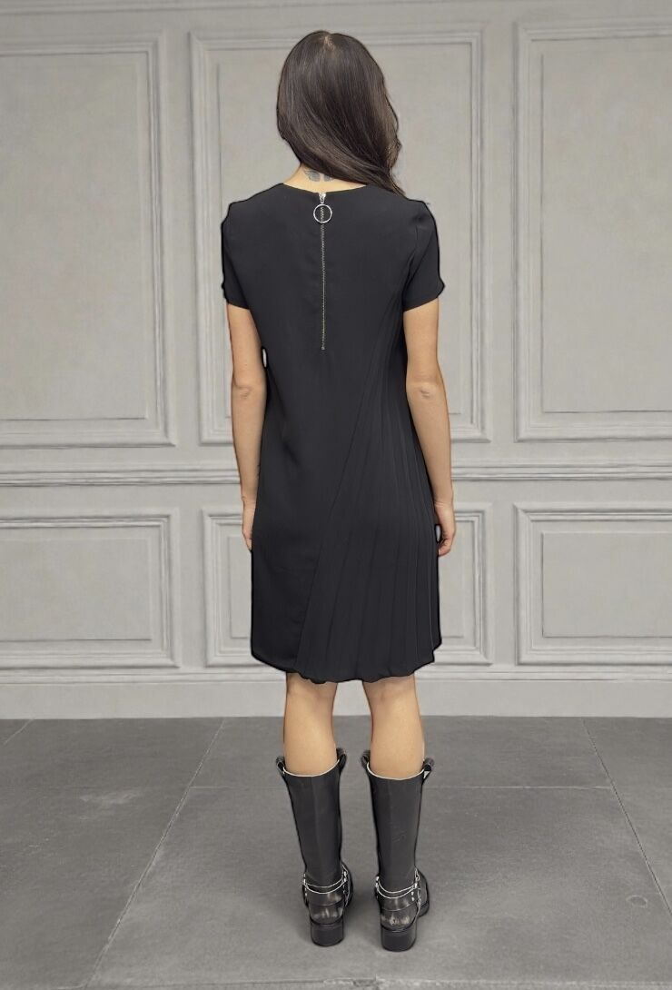 Czarna luźna sukienka z krótkim rękawem Lauren Vidal RH844 - obrazek 2